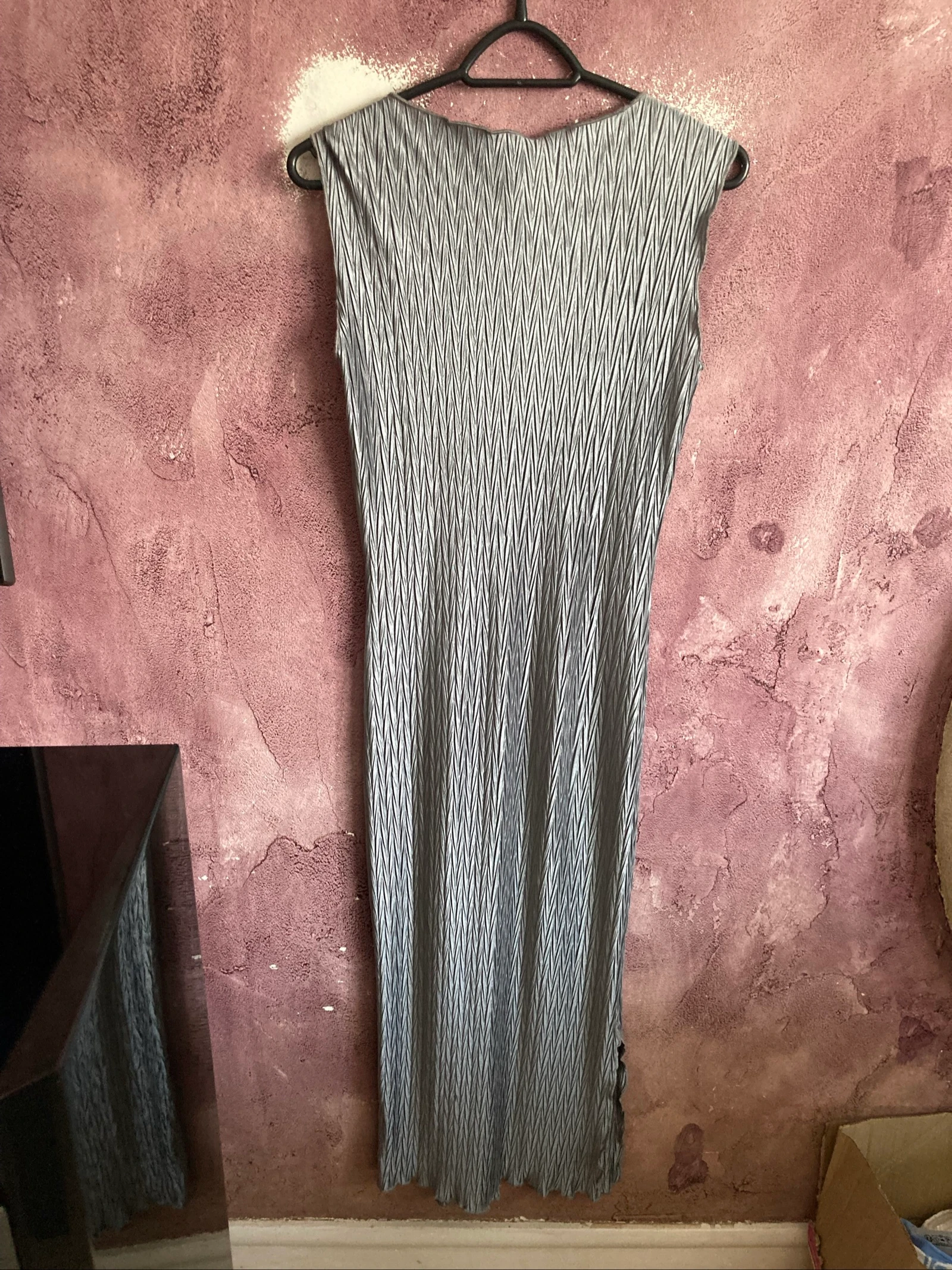 Très jolie robe longue taille 42